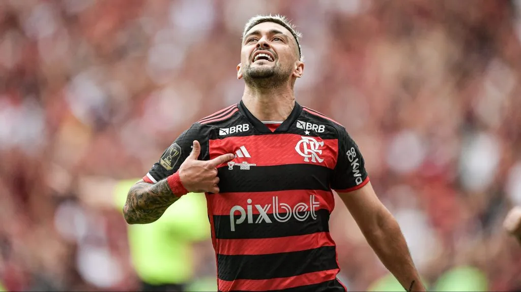 Arrasca comemora seu gol contra o Atlético-MG – Foto: Thiago Ribeiro/AGIF