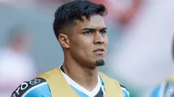 Arezo celebra oportunidade no Grêmio e manda recado para torcida: “Até o fim”