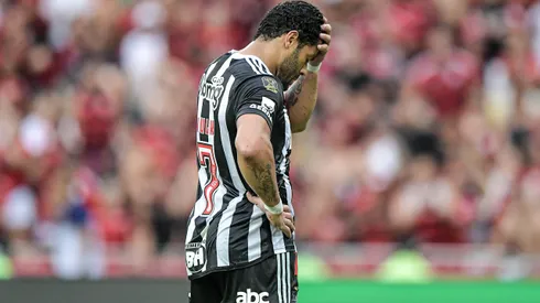 Hulk jogador do Atletico-MG lamenta durante partida contra o Flamengo. Foto: Thiago Ribeiro/AGIF