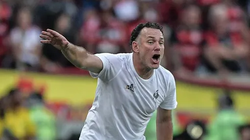 Gabriel Milito precisa liderar o Atlético-MG em 'remontada' contra o Flamengo