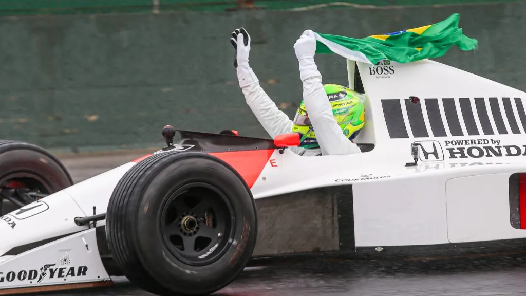 Hamilton na McLaren MP4/5B