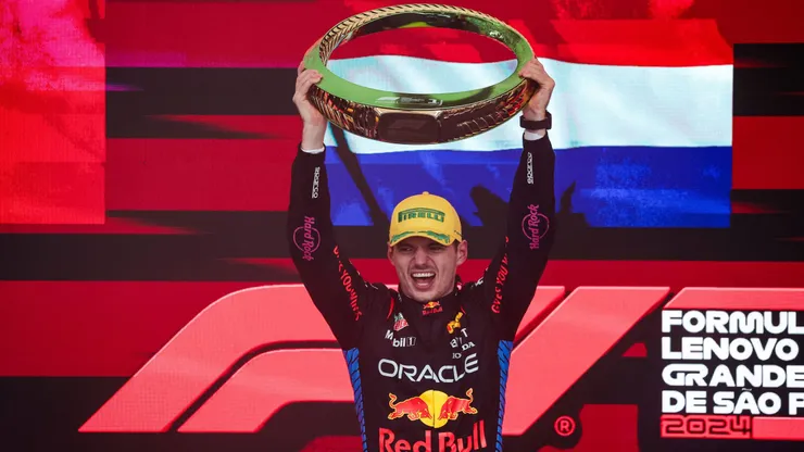 Verstappen no pódio do GP de São Paulo
