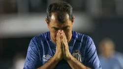 Carille admite que está na hora de conversar com a diretoria do Santos