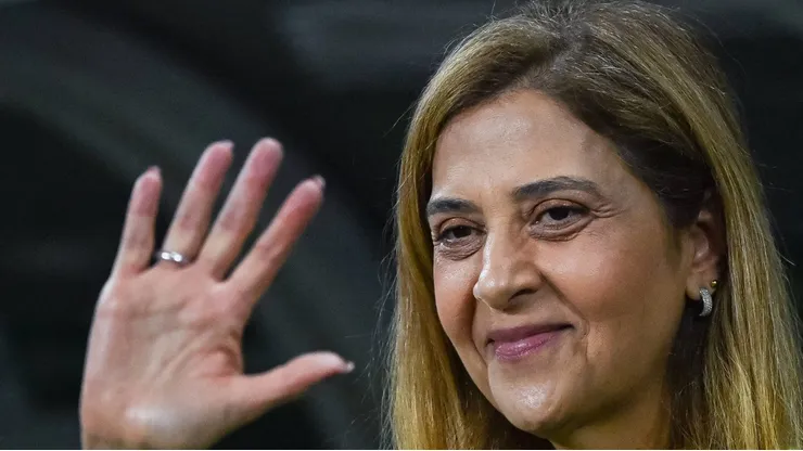 Leila Pereira, presidente do Palmeiras, pode fechar acordo com o Peixão.