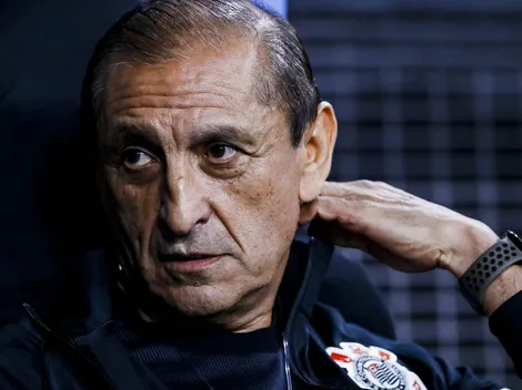 Ramón Díaz barra Martínez e Carrillo em Corinthians X Palmeiras