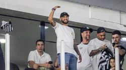 Neymar durante jogo do Santos, na Vila Belmiro
