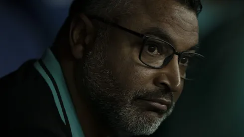 Homenagem a Roger Machado é vandalizada na Arena do Grêmio