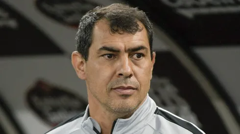 Carille, ex-treinador do Timão, está na pauta do presidente Augusto Melo.