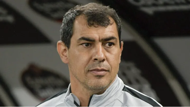 Carille, ex-treinador do Timão, está na pauta do presidente Augusto Melo.
