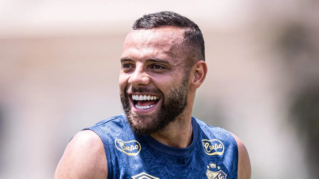 Guilherme durante treino da última sexta-feira (1). Foto: Raul Baretta/ Santos FC.