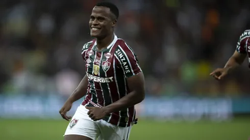 Jhon Arias jogador do Fluminense comemora seu gol durante partida contra o Gremio. Foto: Jorge Rodrigues/AGIF