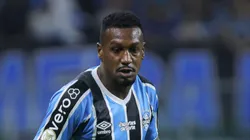 Edenílson, jogador do Grêmio, em ação pelo Brasileirão Série A