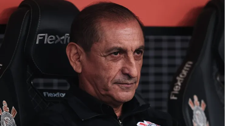 Foto: Ettore Chiereguini/AGIF - Ramón Diaz, treinador do Corinthians