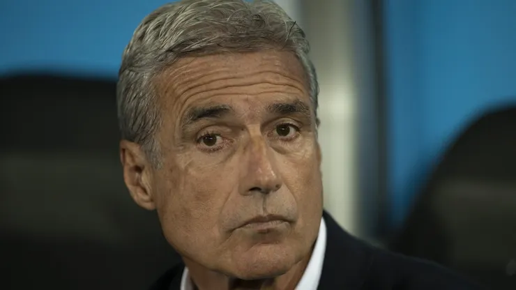Foto: Jorge Rodrigues/AGIF - Luís Castro quando era técnico do Botafogo