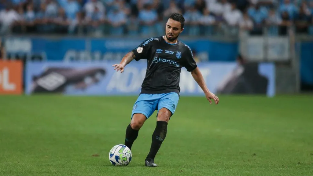 Fabio pode desfalcar o Grêmio em alguns jogos - Foto: Giancarlo Santorum/AGIF.