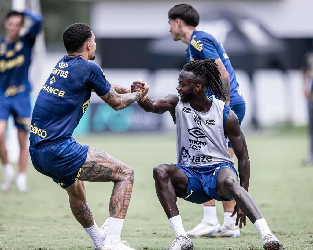 Yusupha Njie está fora dos relacionados do Santos mais uma vez – Foto: Raul Baretta/Santos FC