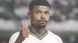 PR - CURITIBA - 14/05/2024 - BRASILEIRO B 2024, CORITIBA X GUARANI - Lucas Ronier jogador do Coritiba durante partida contra o Guarani no estadio Couto Pereira pelo campeonato Brasileiro B 2024. Foto: Gabriel Rosa Machado/AGIF