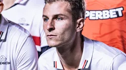 Briga com Zubeldía é trunfo da Fiorentina para comprar meia do São Paulo; entenda