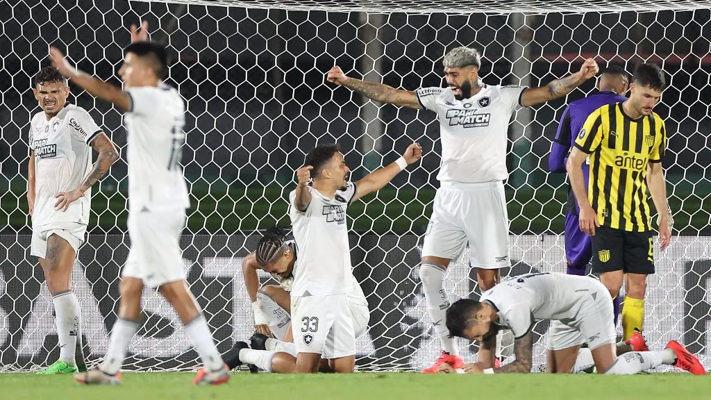 Botafogo x Peñarol na semifinal da Libertadores. Foto: Vitor Silva/Botafogo.