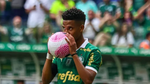 Estêvão subiu ao elenco profissional de fato em 2024.