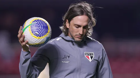 Zubeldía não tem mais apoio da torcida do São Paulo: “Demite”
