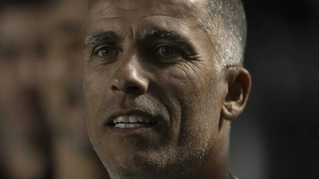 Felipe Maestro durante partida do Cruz-Maltino. Foto: Jorge Rodrigues/AGIF