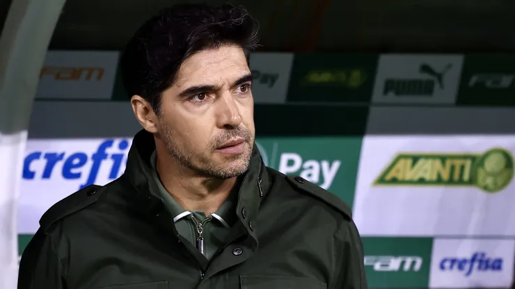 Abel tem dúvidas sobre sua negociação com o Verdão, segundo André Hernan