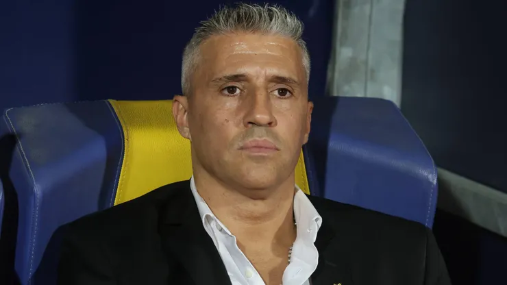 Pedro Caixinha, Crespo ou Renato? Grêmio tem notícia sobre treinador em 2025