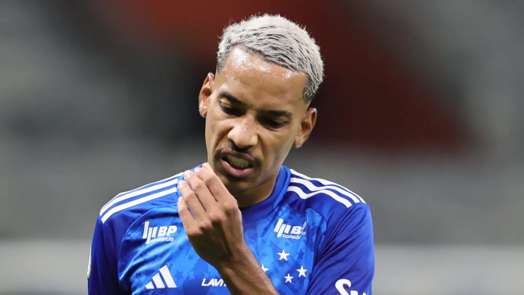 Matheus Pereira no Cruzeiro. Foto: Gilson Lobo/AGIF