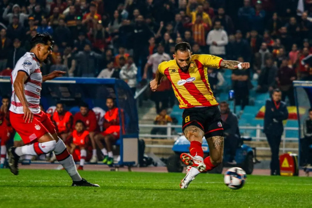 Rodrigo com a camisa do Espérance. Foto: IMAGO / ZUMA Press Wire