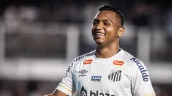 Fluminense pode contratar Morelos - Foto: Raul Baretta/Santos FC.