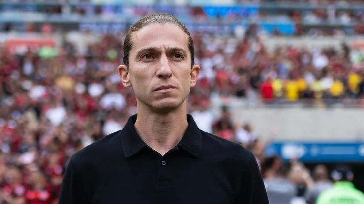 - Filipe Luís, técnico do Fla