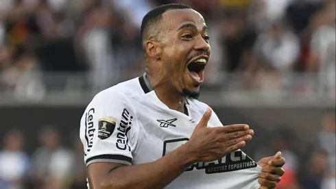 Marlon Freitas comemorando na final da Copa Libertadores. Foto: Federico Peretti