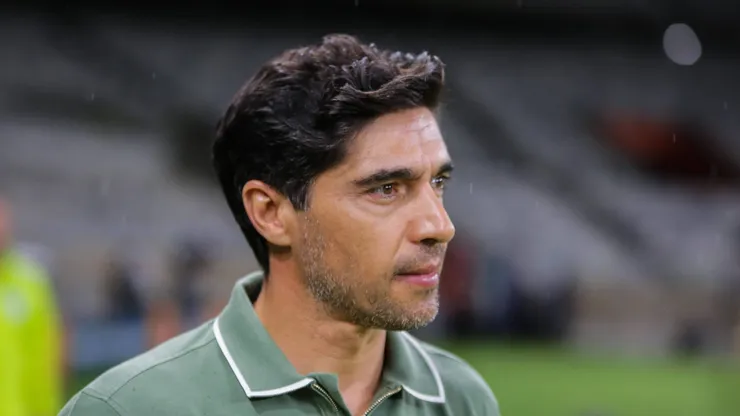 Abel Ferreira está há mais de quatro anos no Verdão.