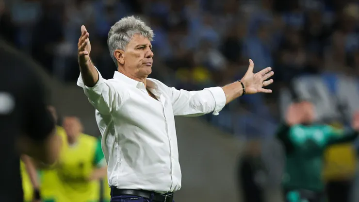 Renato Portaluppi técnico do Grêmio durante partida pelo Campeonato Brasileiro A 2024. Foto: Maxi Franzoi/AGIF