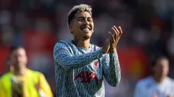 Firmino tem contratação aprovada na torcida do Corinthians