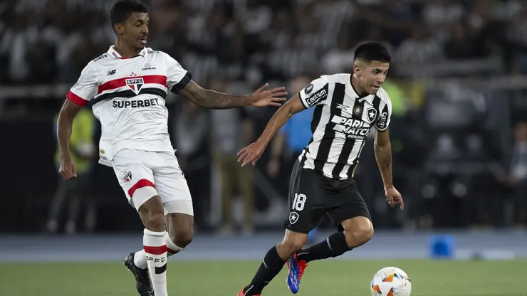 Botafogo e São Paulo se enfrentam no Nilton Santos, pela 38º rodada do Brasileirão Betano