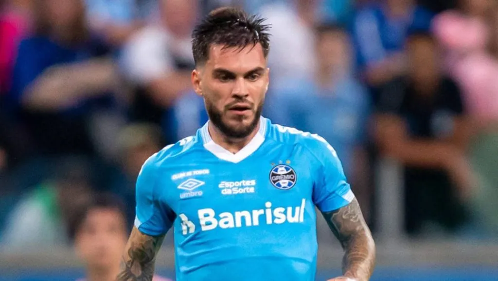 Foto: IMAGO / Sports Press Photo – Nathan Pescador é oferecido ao Santos.