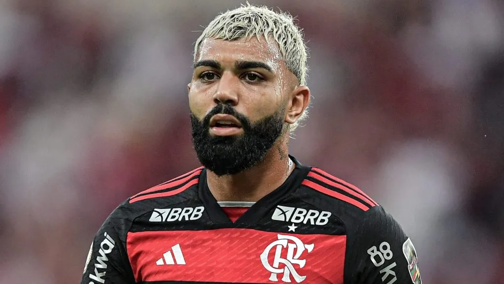 Gabigol durante partida. Foto: Thiago Ribeiro/AGIF