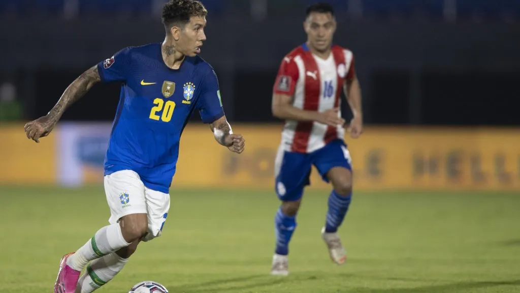 Firmino durante partida. Foto: IMAGO/Pressinphoto