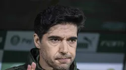 Abel Ferreira é criticado pela torcida do Palestra.