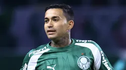 SP - SAO PAULO - 23/06/2024 - BRASILEIRO A 2024, PALMEIRAS X JUVENTUDE - Dudu jogador do Palmeiras durante aquecimento antes da partida contra o Juventude no estadio Arena Allianz Parque pelo campeonato Brasileiro A 2024. Foto: Marcello Zambrana/AGIF