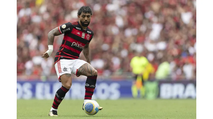 RJ - RIO DE JANEIRO - 08/12/2024 - BRASILEIRO A 2024, FLAMENGO X VITORIA - Gabigol jogador do Flamengo durante partida contra o Vitoria no estadio Maracana pelo campeonato Brasileiro A 2024. Foto: Andre Mourao/AGIF