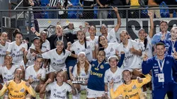 Sereias da Vila comemoram título da Copa Paulista Feminina e entra elas, está o alvo do Grêmio, atacante argentina destaque na temporada que está prestes a fechar com o Tricolor Gaúcho