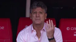 Renato Portaluppi questionou a arbitragem a favor do Corinthians.