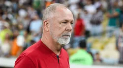 Mano Menezes durante partida entre Fluminense e Botafogo, no Maracanã, pelo Campeonato Brasileiro. Foto: Celso Pupo