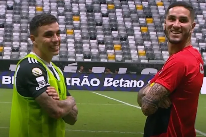 Foto: Reprodução – Praxedes sorri após rebaixamento do Athletico-PR