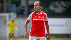 Letícia Monteiro, meia-campista das Gurias Coloradas conquistou o Bola de Prata da ESPN pela atuação impressionante no Brasileirão 2024