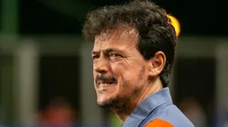 Fernando Diniz segue no Cruzeiro - Foto: Fernando Moreno/AGIF.