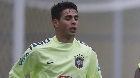 Flamengo não deve contratar Oscar.
